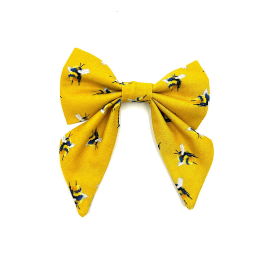 Beautifully made sailor bow in yellow bee print fabric made to attach to a dog collar handmade in uk by barkley and fetch