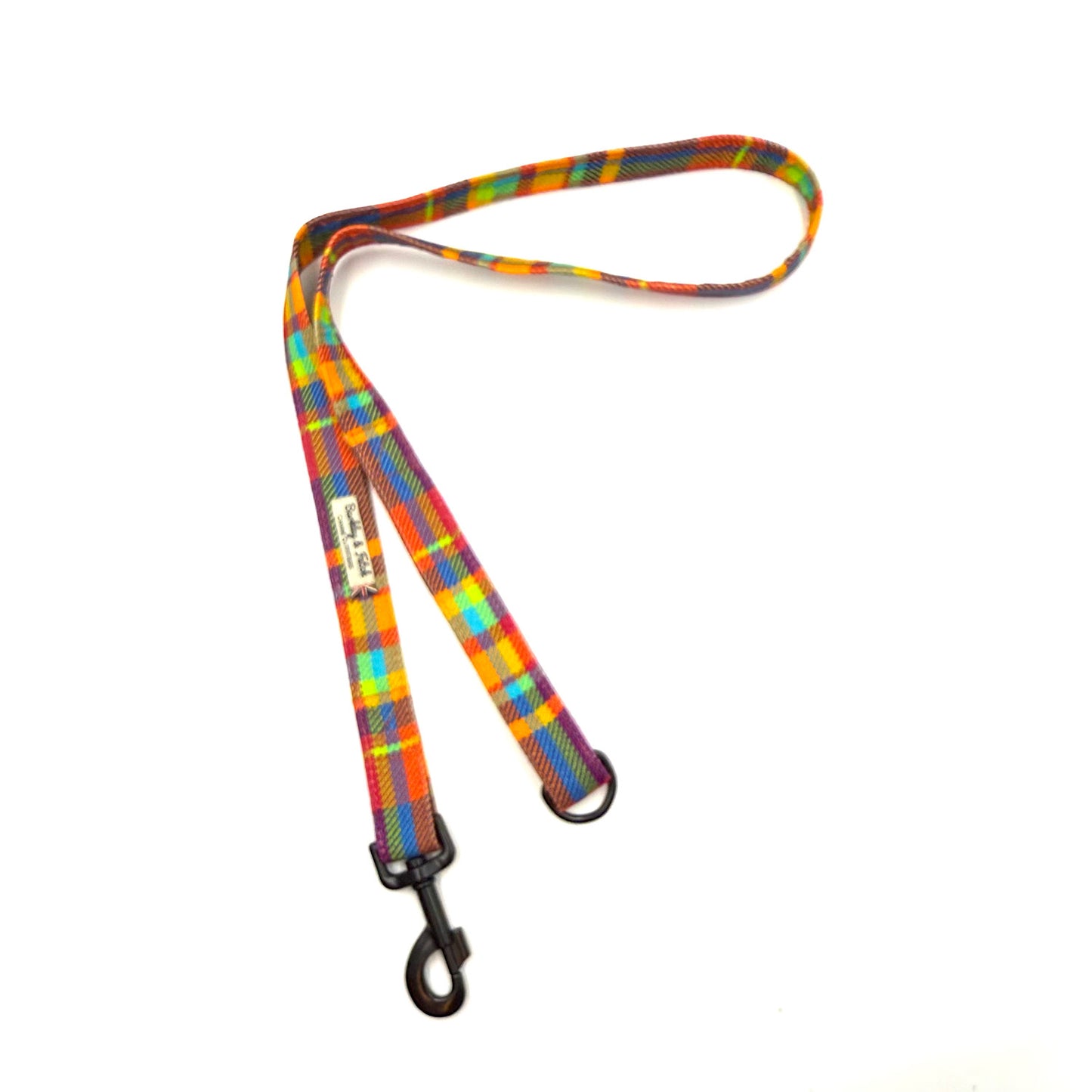 Colorful plaid dog leash on a white background made by Barkley and fetch Uk