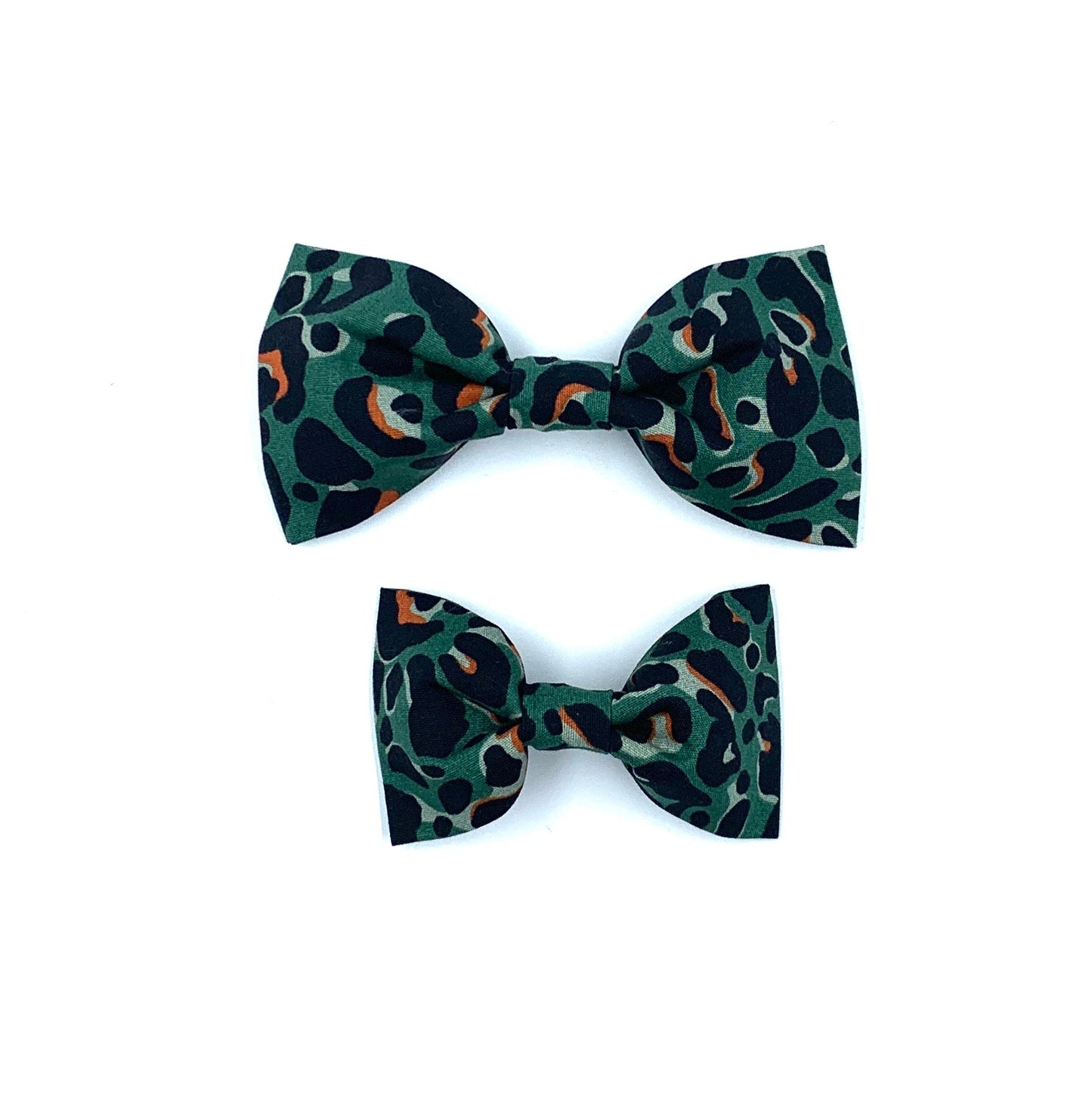 Green Leopard Print Dog Bowtie