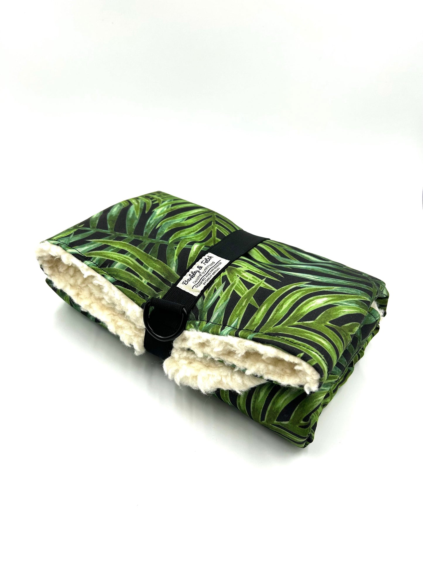 Beautiful handmade green tropical leaf print settle mat for dogs 
