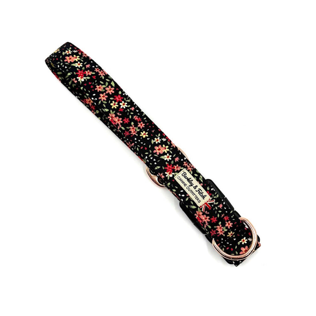 Floral-patterned dog collar on a white background