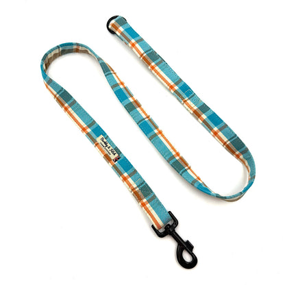 Plaid patterned dog leash on a white background handmade by Barkley and Fetch UK